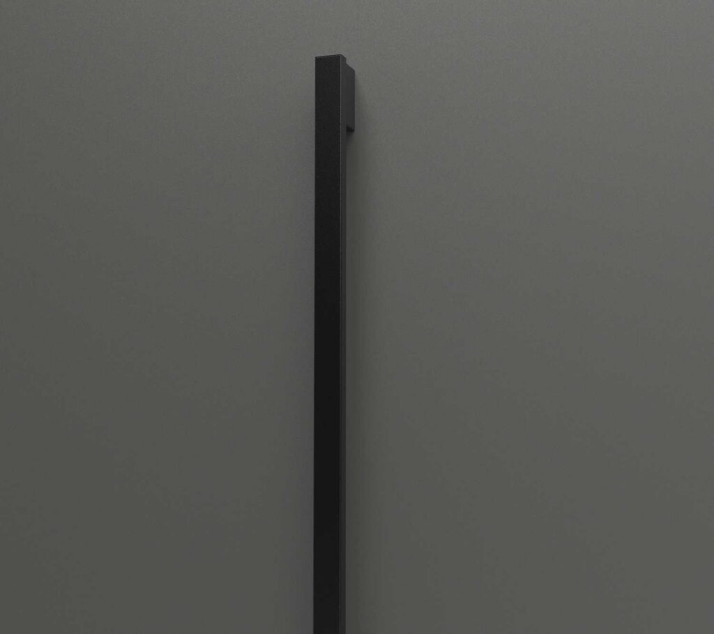 hndlA angular nero